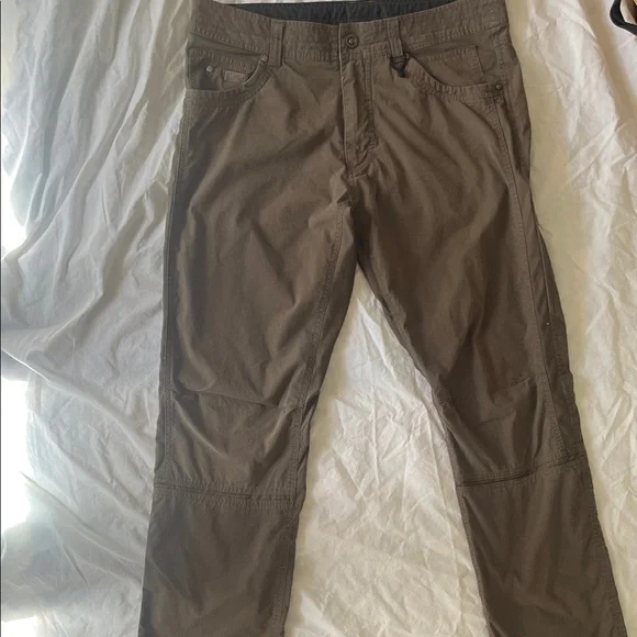 Kuhl Men's Cargo Pants in Brown - Picture 2 of 6